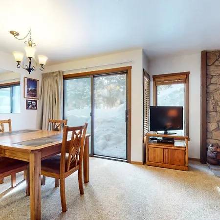 Mammoth Reservations